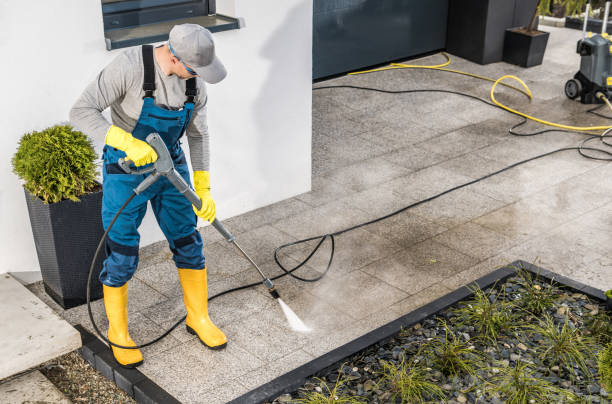 Best Commercial Building Pressure Washing  in Isle Of Hope, GA